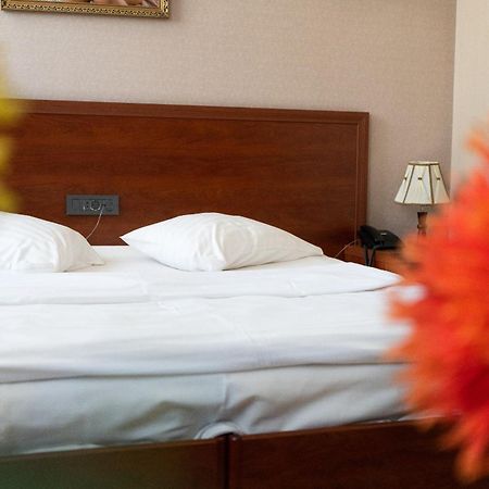Park Avenue Hotel Erivan Dış mekan fotoğraf
