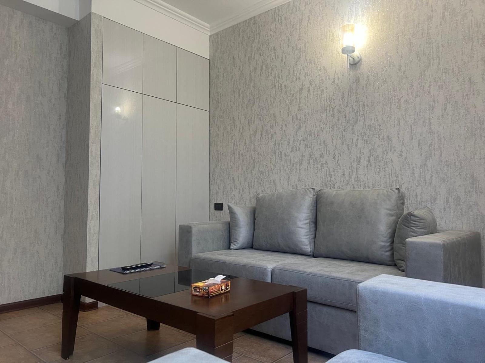 Park Avenue Hotel Erivan Dış mekan fotoğraf