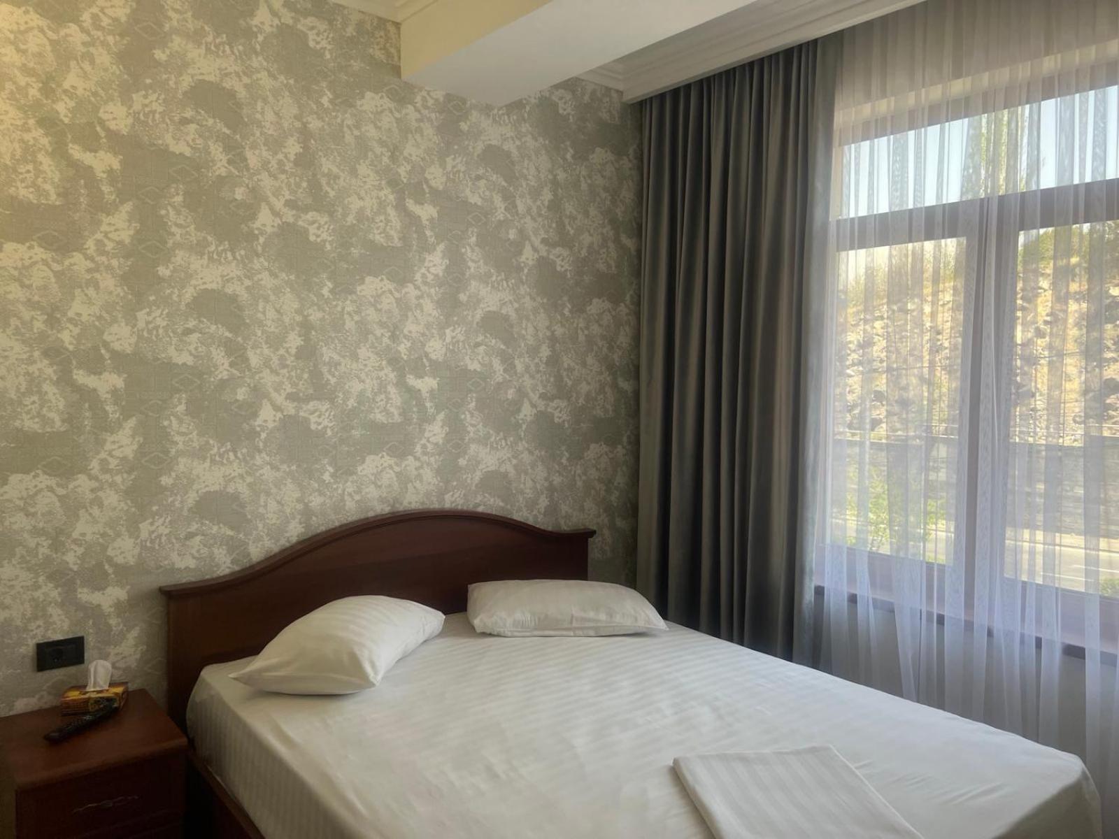 Park Avenue Hotel Erivan Dış mekan fotoğraf