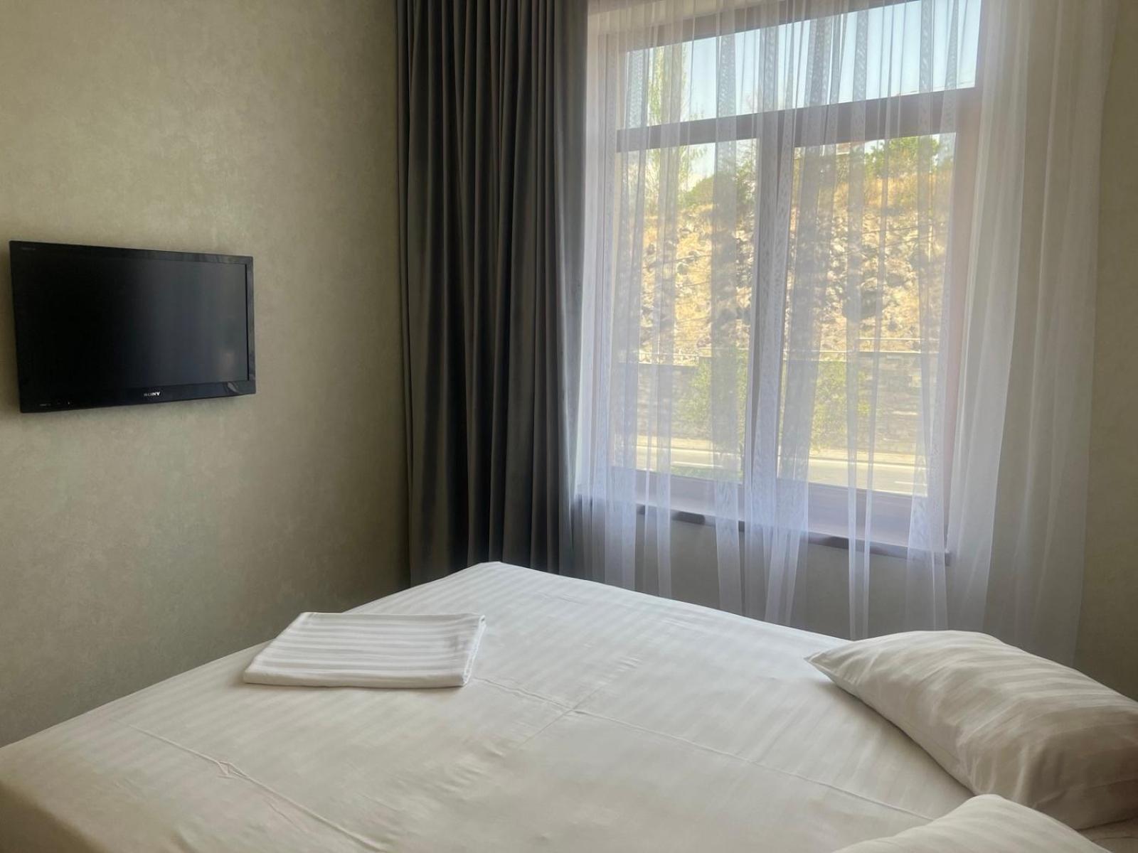 Park Avenue Hotel Erivan Dış mekan fotoğraf
