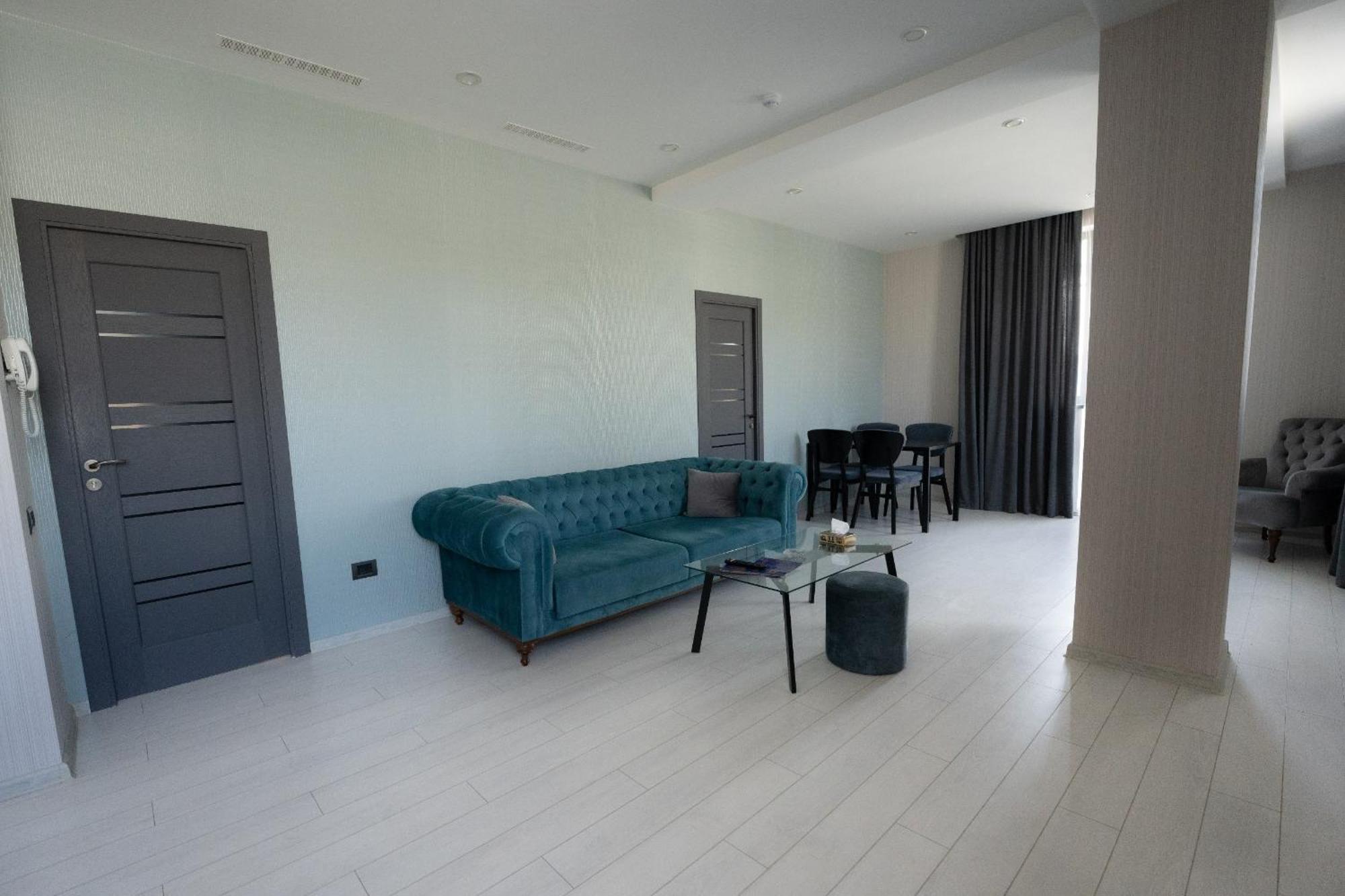 Park Avenue Hotel Erivan Dış mekan fotoğraf