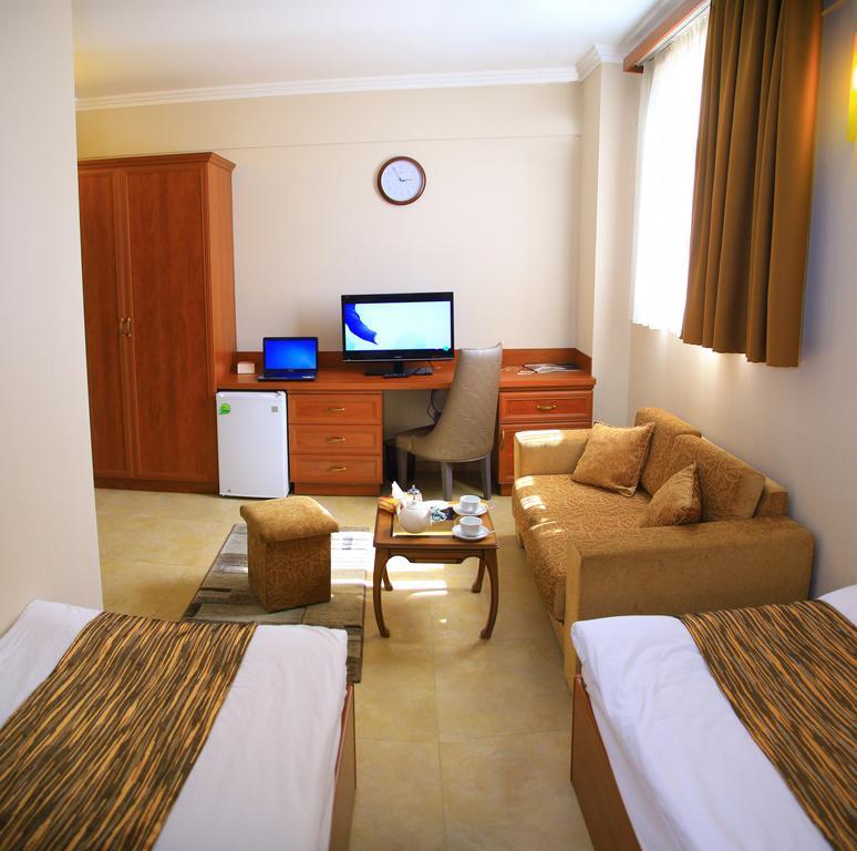 Park Avenue Hotel Erivan Dış mekan fotoğraf