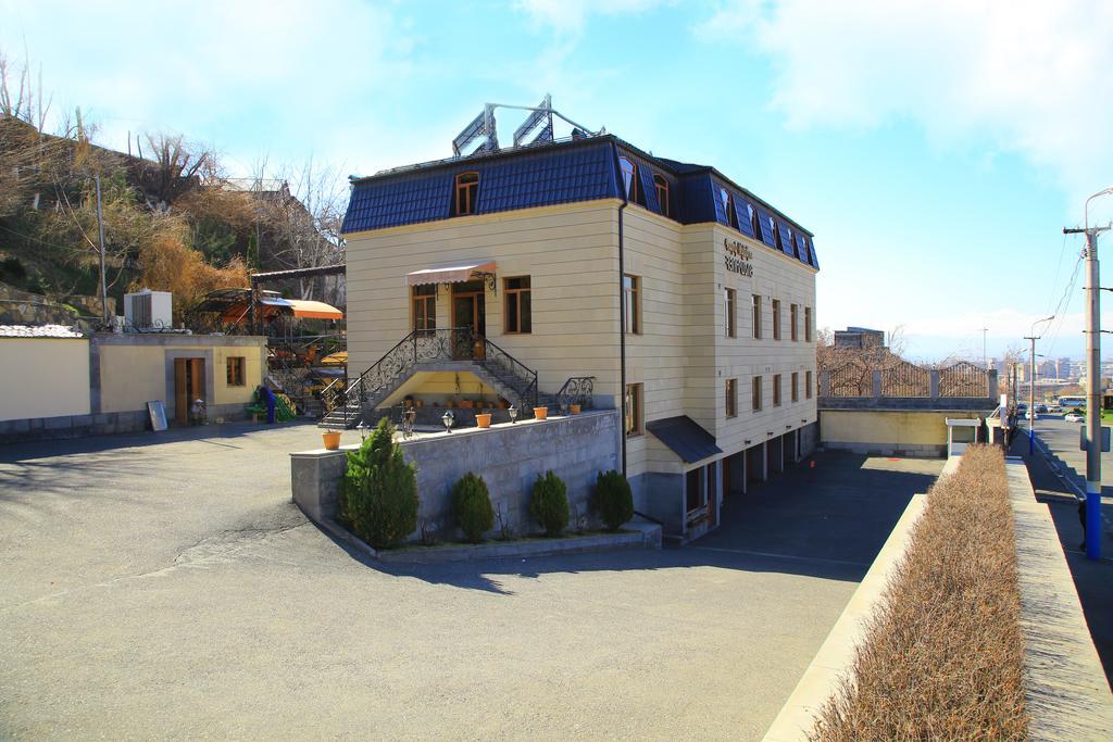 Park Avenue Hotel Erivan Dış mekan fotoğraf