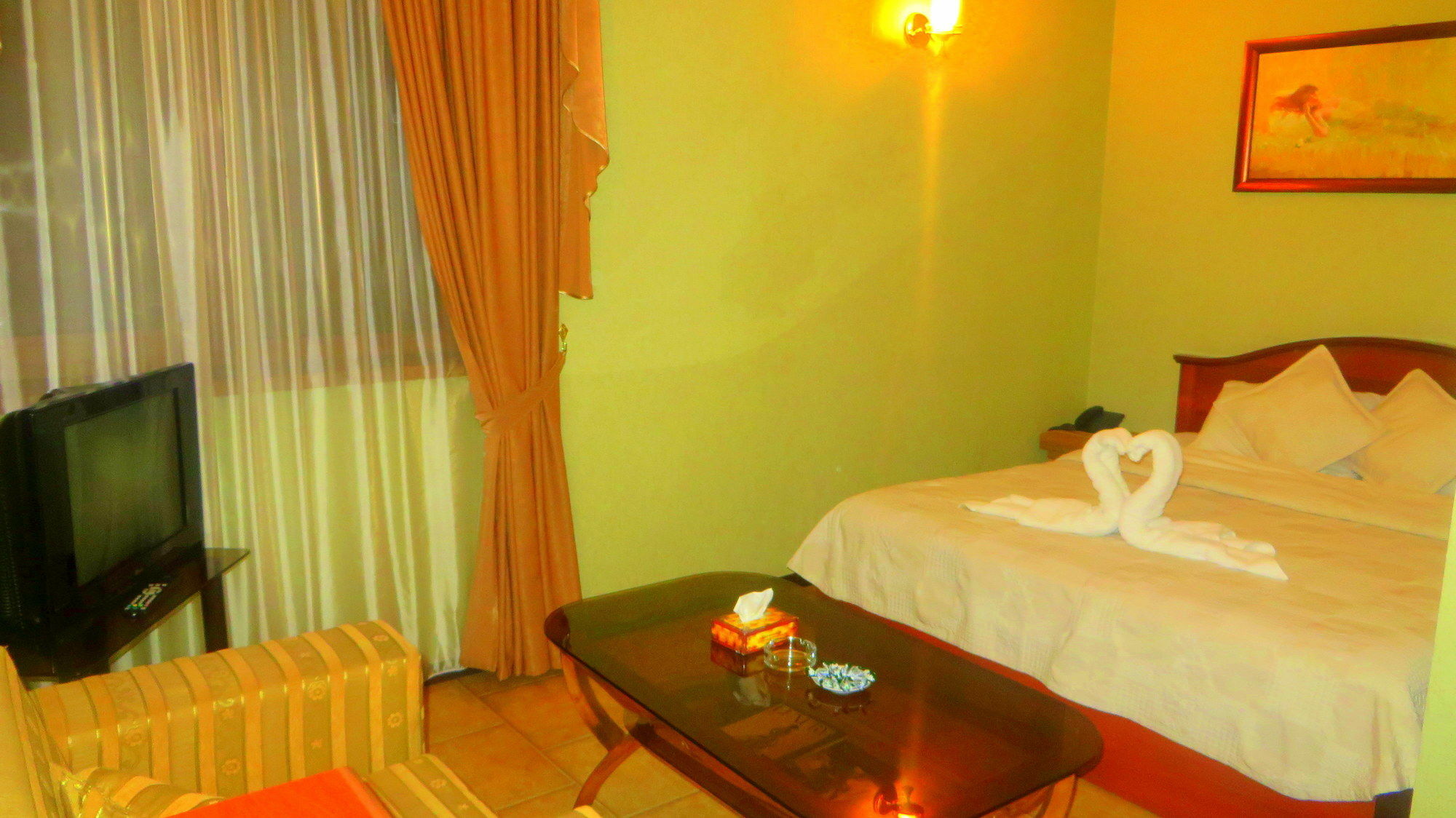 Park Avenue Hotel Erivan Dış mekan fotoğraf